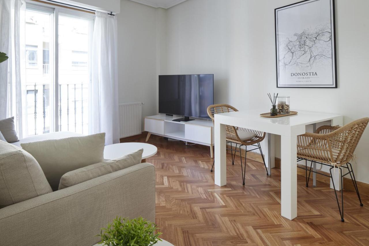 Always Easy I Cristina Enea Apartment San Sebastian Luaran gambar